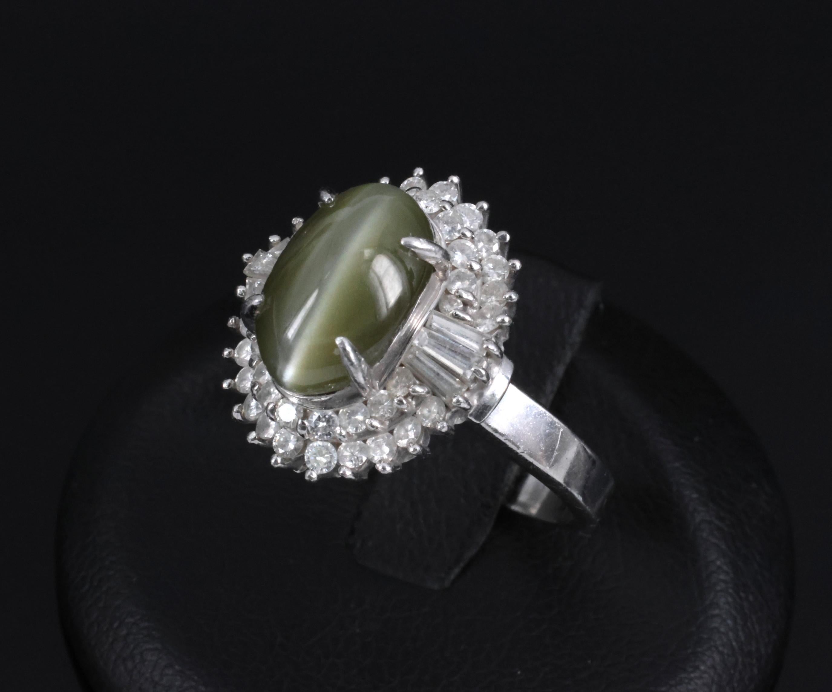 Vintage 5.33ct GIA Chrysoberyl Cat's Eye & 0.90ct Diamond Platinum Ring Size 7.5