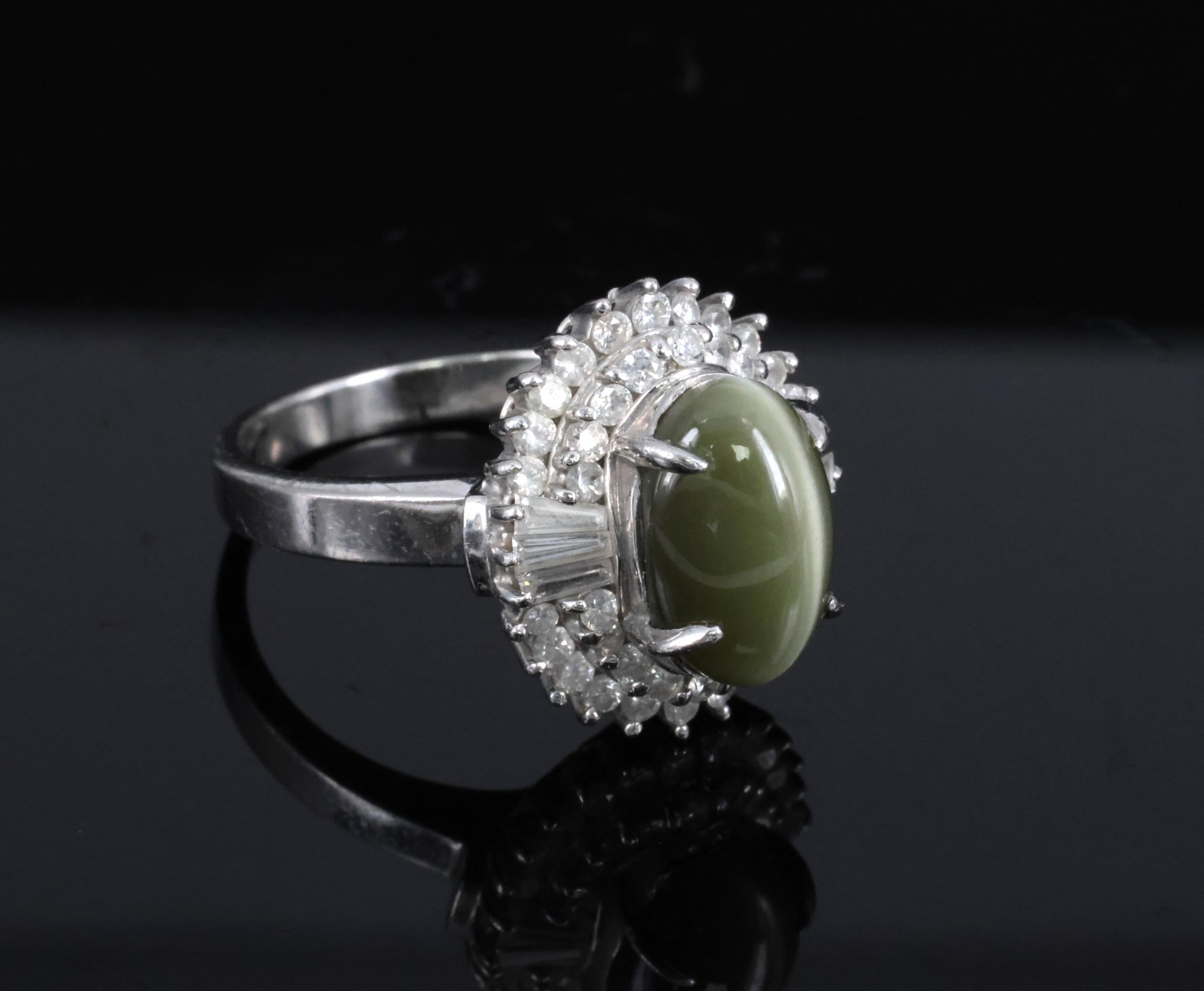 Vintage 5.33ct GIA Chrysoberyl Cat's Eye & 0.90ct Diamond Platinum Ring Size 7.5