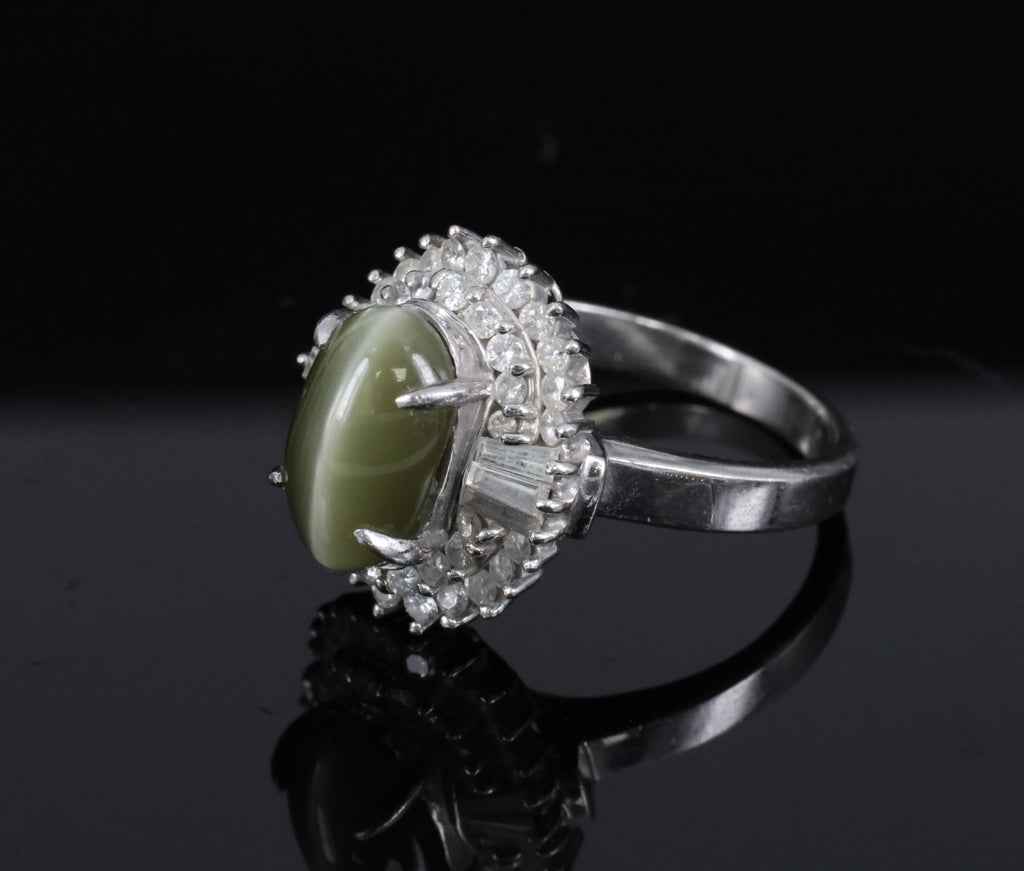 Vintage 5.33ct GIA Chrysoberyl Cat's Eye & 0.90ct Diamond Platinum Ring Size 7.5