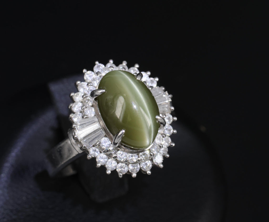 Vintage 5.33ct GIA Chrysoberyl Cat's Eye & 0.90ct Diamond Platinum Ring Size 7.5