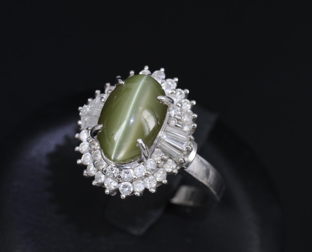 Vintage 5.33ct GIA Chrysoberyl Cat's Eye & 0.90ct Diamond Platinum Ring Size 7.5