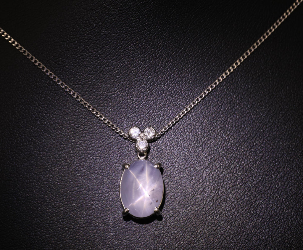 Vintage 11.33ct Natural Star Sapphire 0.19ct Diamond Platinum 15.5 Inch Necklace