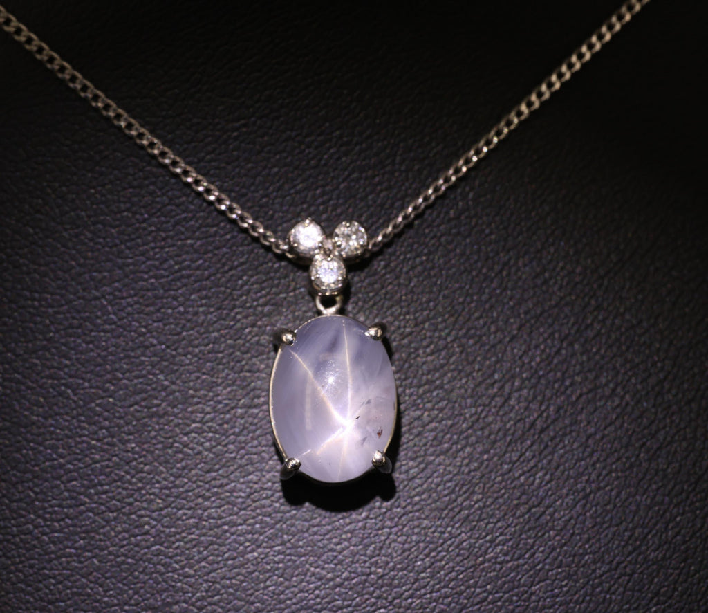 Vintage 11.33ct Natural Star Sapphire 0.19ct Diamond Platinum 15.5 Inch Necklace