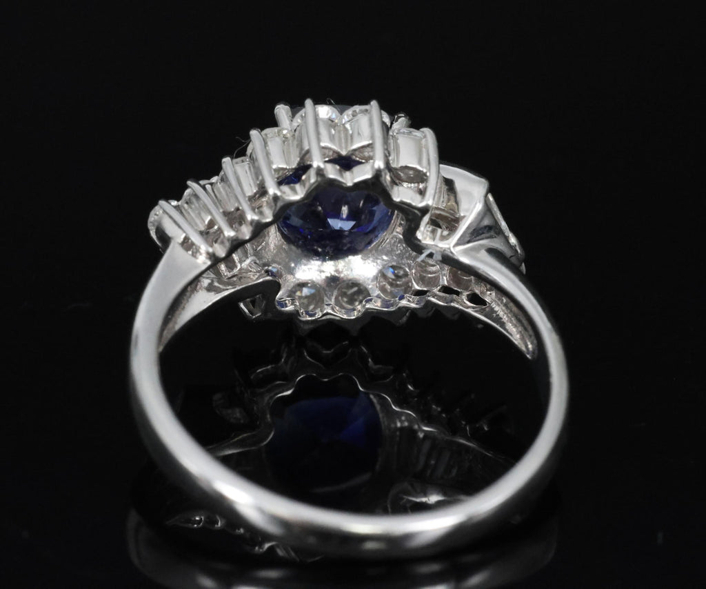 Fine 2.25ct GIA Blue Cushion Sapphire 0.80ct Diamond Platinum Ring, Size 7