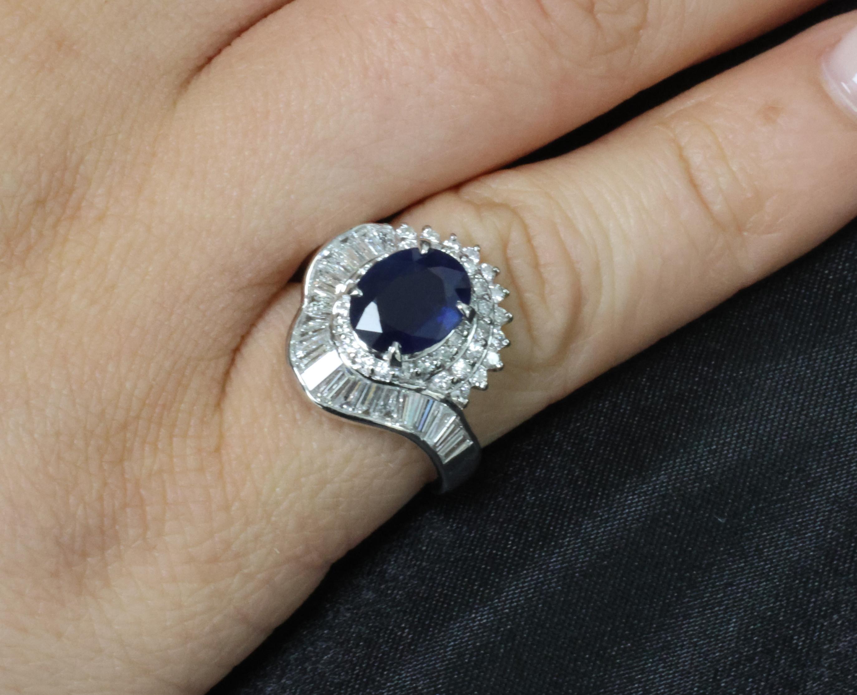 Vintage 2.16ct Royal Blue Sapphire & 1.42ct Diamond Platinum Ring, Size 5.75