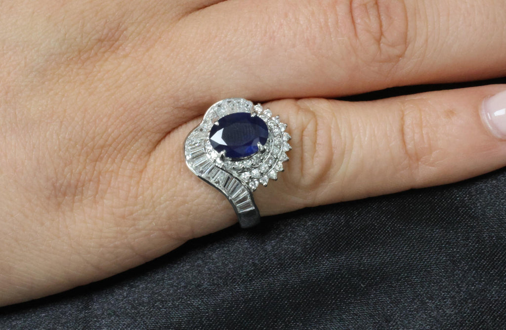 Vintage 2.16ct Royal Blue Sapphire & 1.42ct Diamond Platinum Ring, Size 5.75