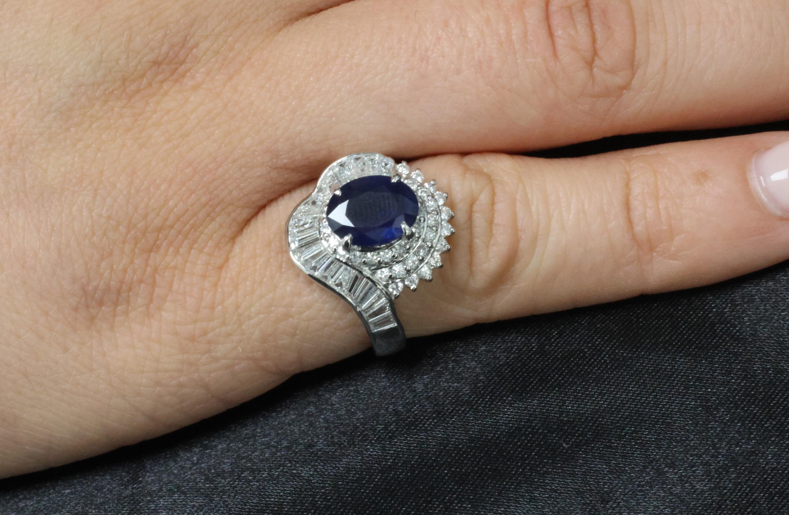 Vintage 2.16ct Royal Blue Sapphire & 1.42ct Diamond Platinum Ring, Size 5.75