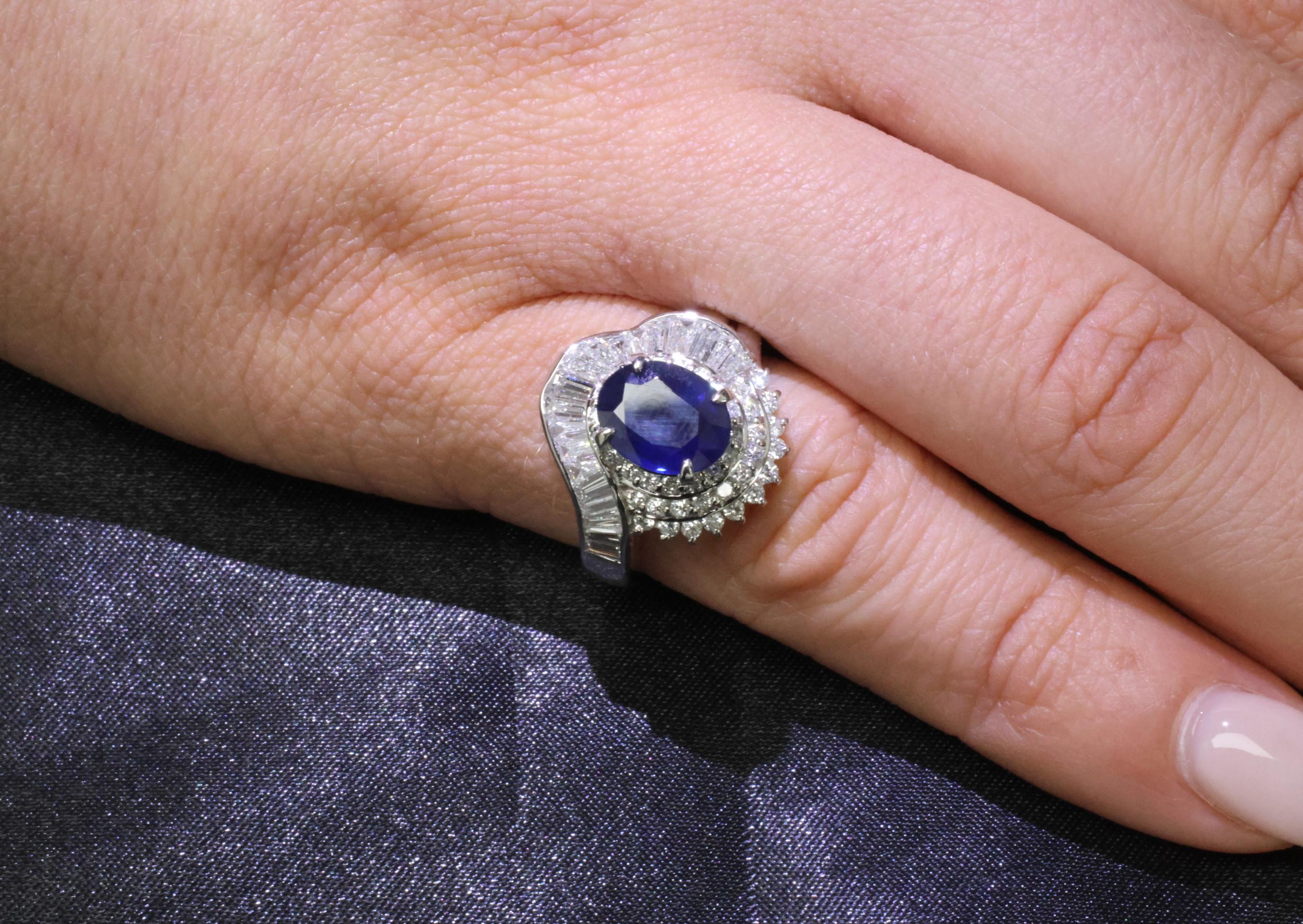 Vintage 2.16ct Royal Blue Sapphire & 1.42ct Diamond Platinum Ring, Size 5.75