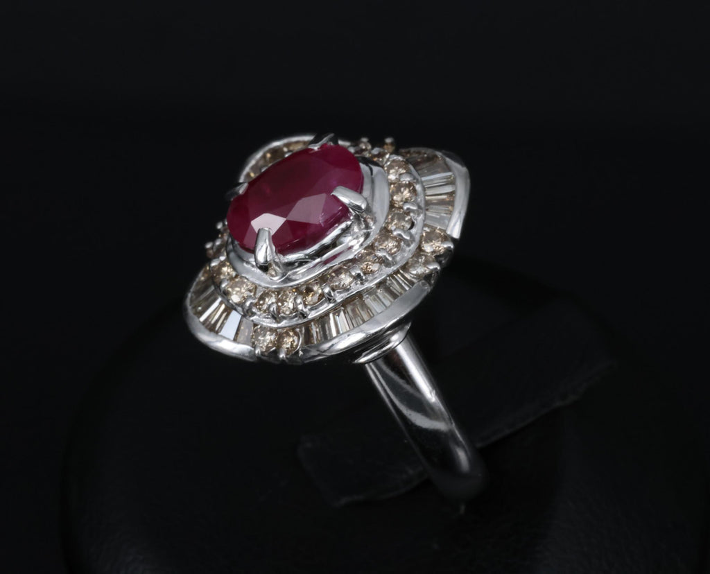 Vintage 2.54ct Intense Red Ruby & 1.55ct Diamond Platinum Ring Size 6.25