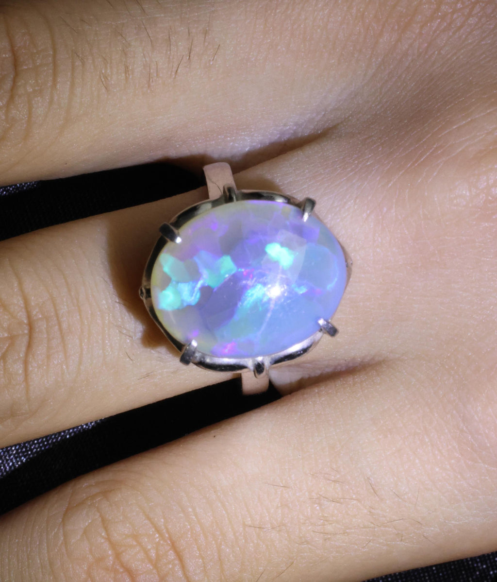 Vintage 6.31ct Natural Untreated Australian Opal Handmade Platinum Ring Size 7.5
