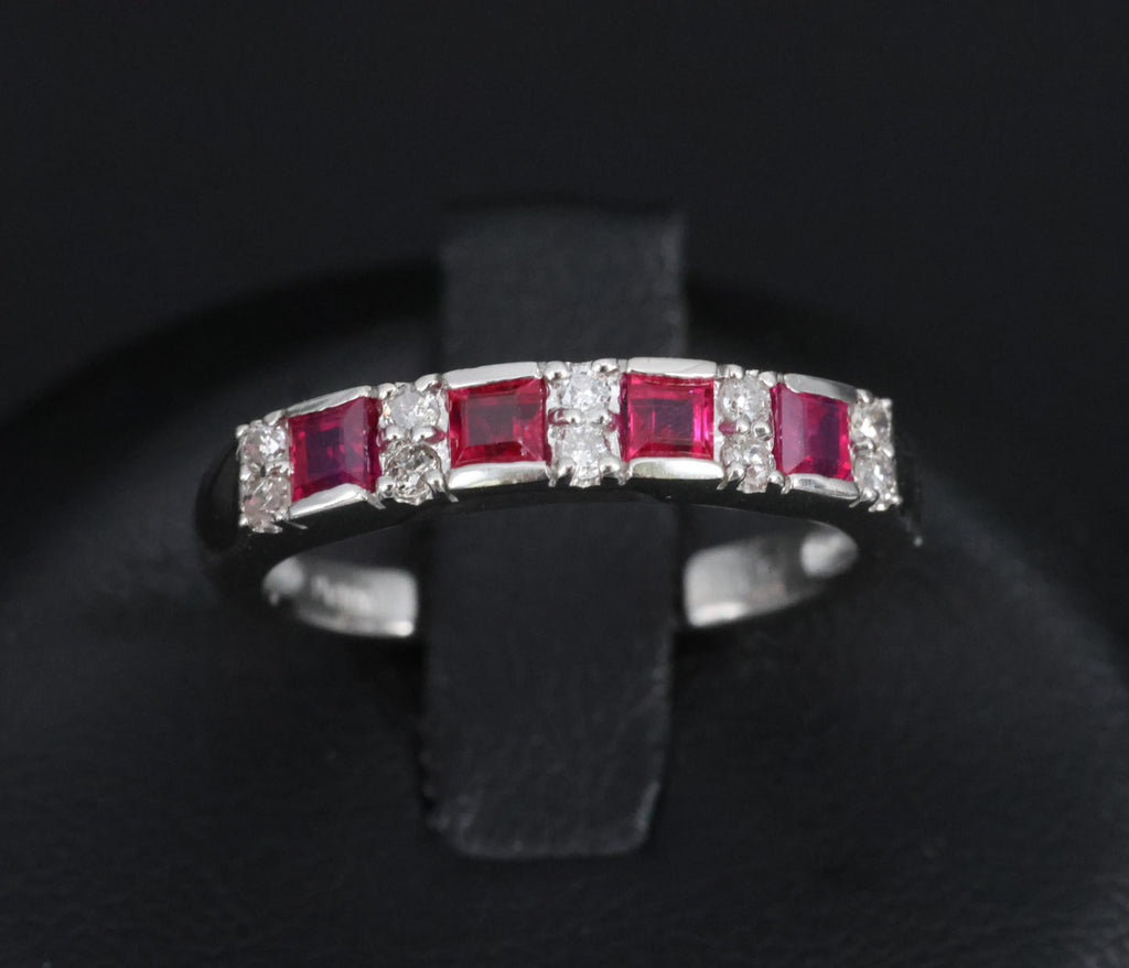 Vintage 0.55ct Vivid Red Ruby & 0.15ct Diamond Platinum 3.5mm Band Size 6.25