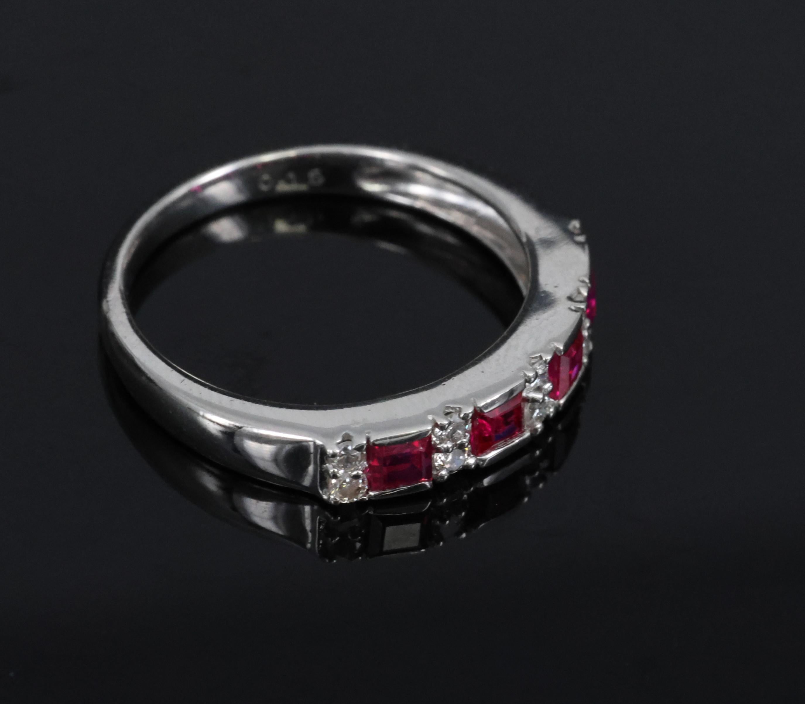 Vintage 0.55ct Vivid Red Ruby & 0.15ct Diamond Platinum 3.5mm Band Size 6.25