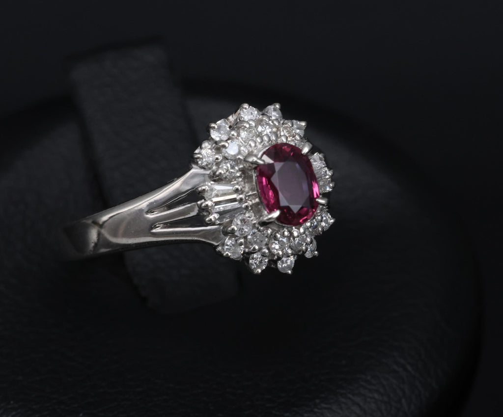 Vintage 0.44ct Natural Ruby 0.23ct Diamond Platinum Cocktail Ring Size 5.5 3.88g