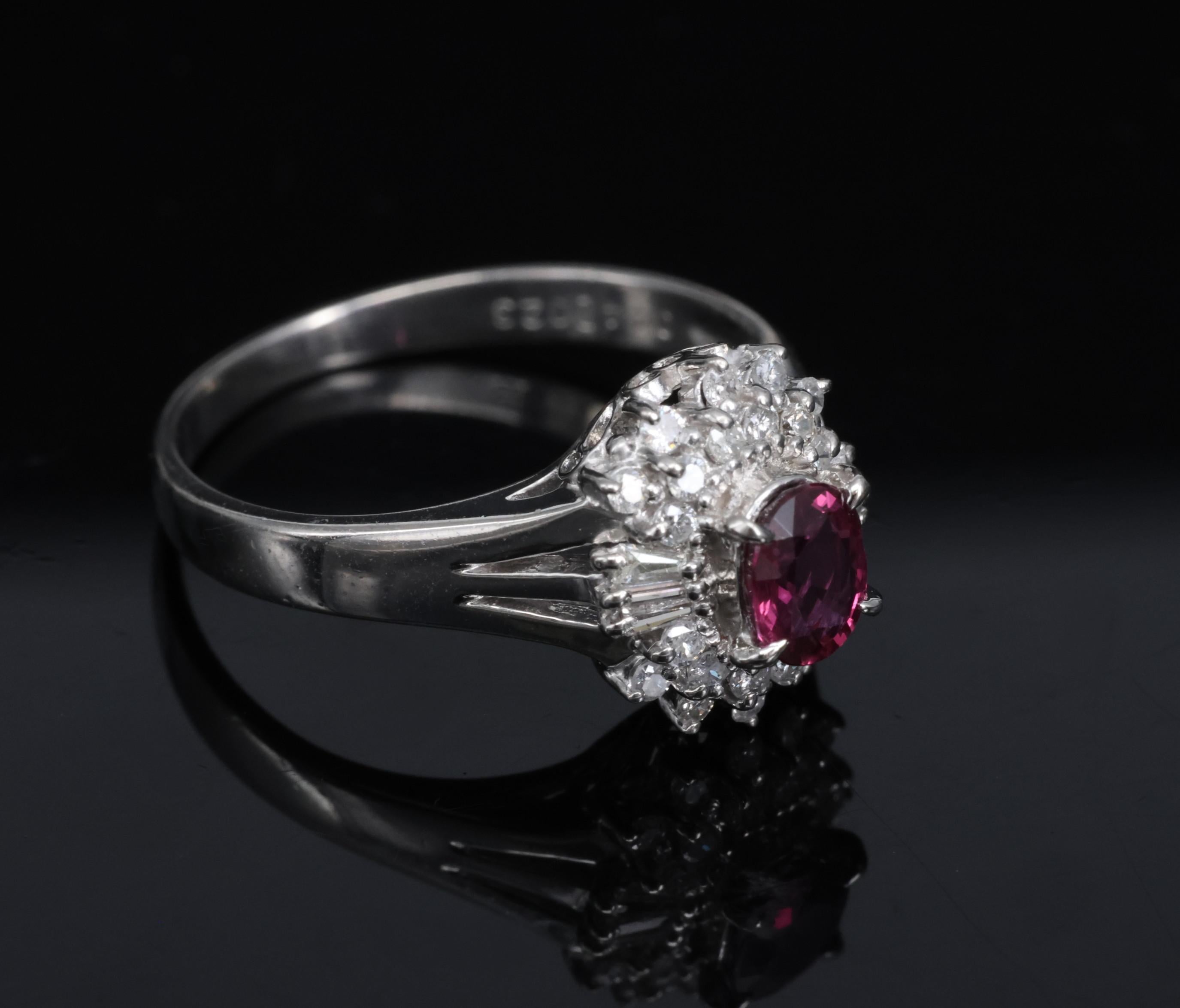 Vintage 0.44ct Natural Ruby 0.23ct Diamond Platinum Cocktail Ring Size 5.5 3.88g