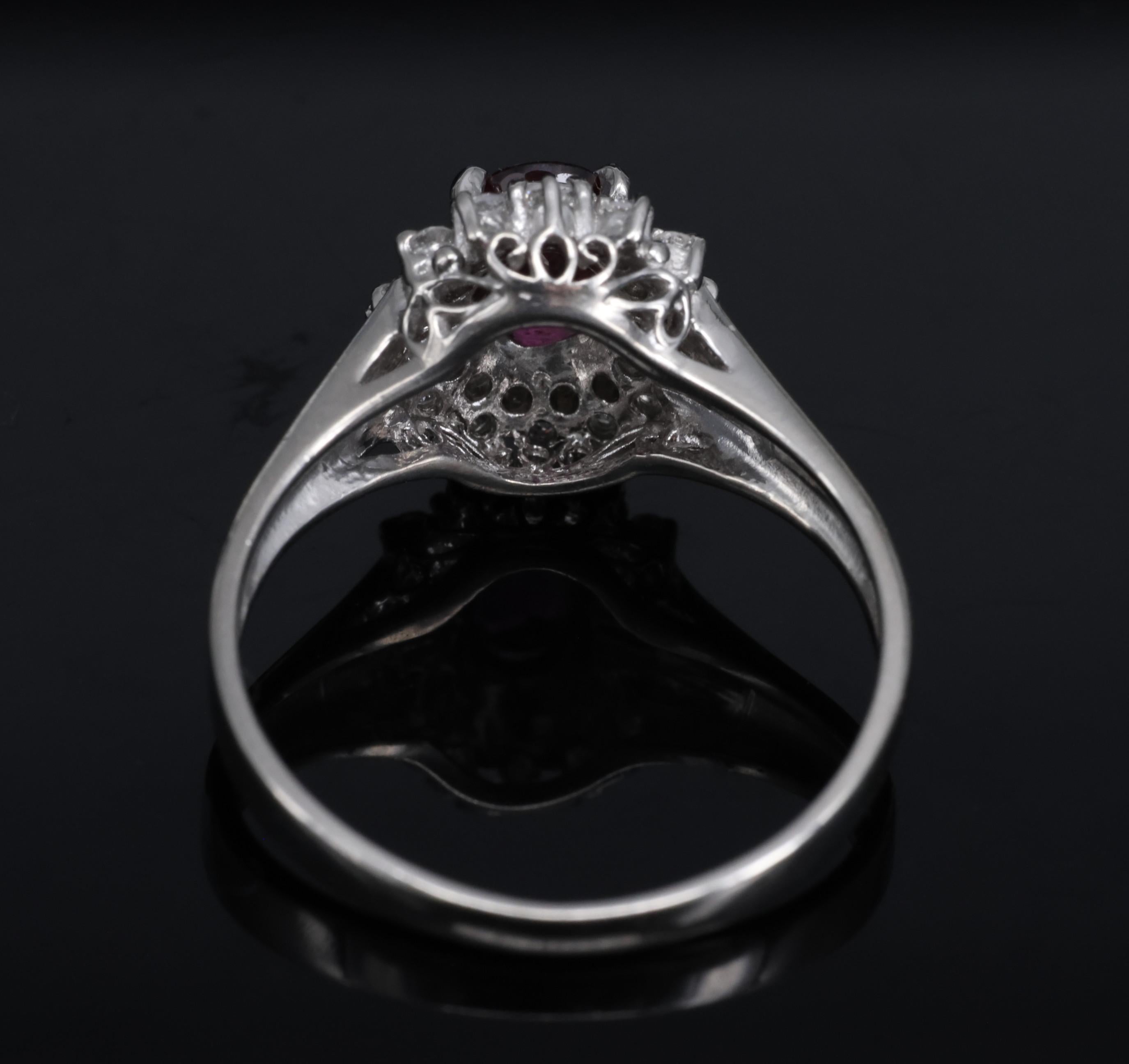 Vintage 0.44ct Natural Ruby 0.23ct Diamond Platinum Cocktail Ring Size 5.5 3.88g