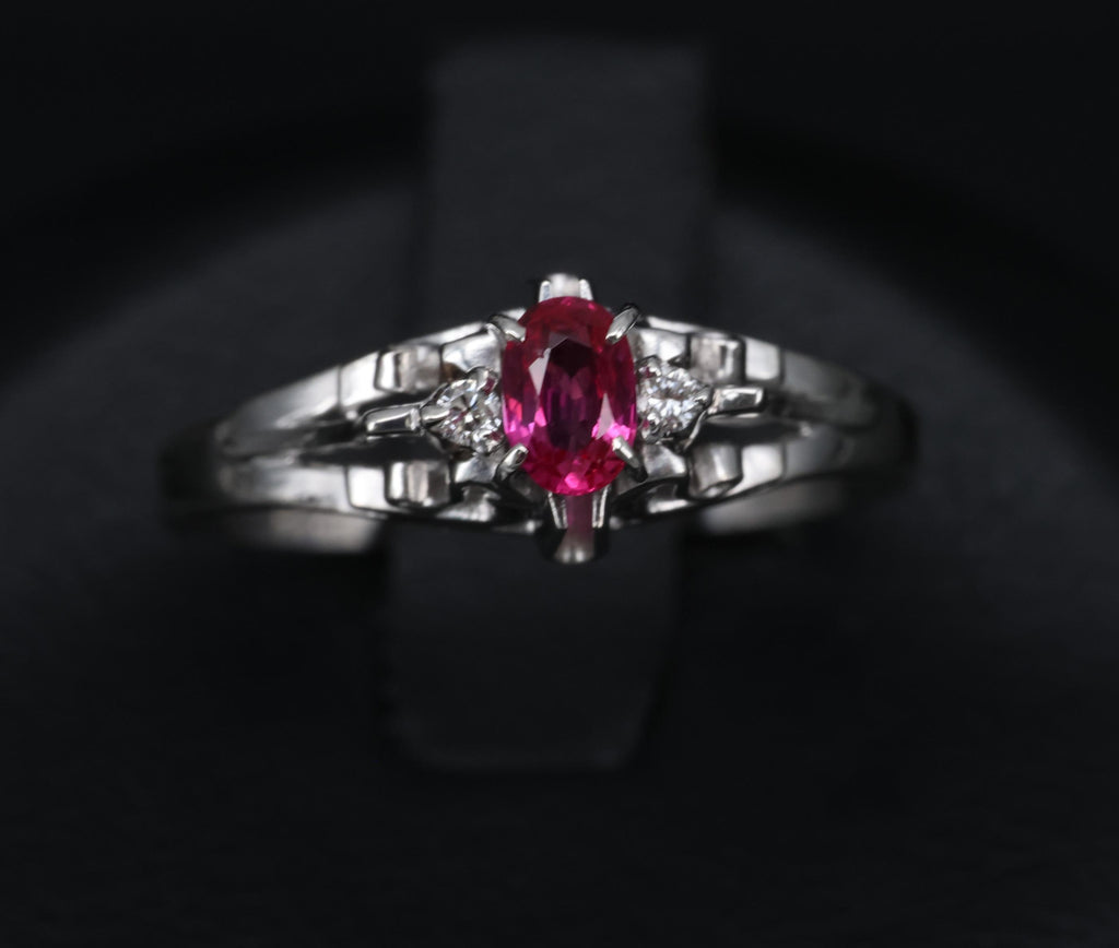 Vintage 0.28ct Vivid Red Natural Ruby & 0.04ct Diamond Platinum Ring Size 6