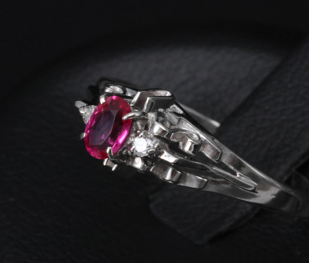 Vintage 0.28ct Vivid Red Natural Ruby & 0.04ct Diamond Platinum Ring Size 6