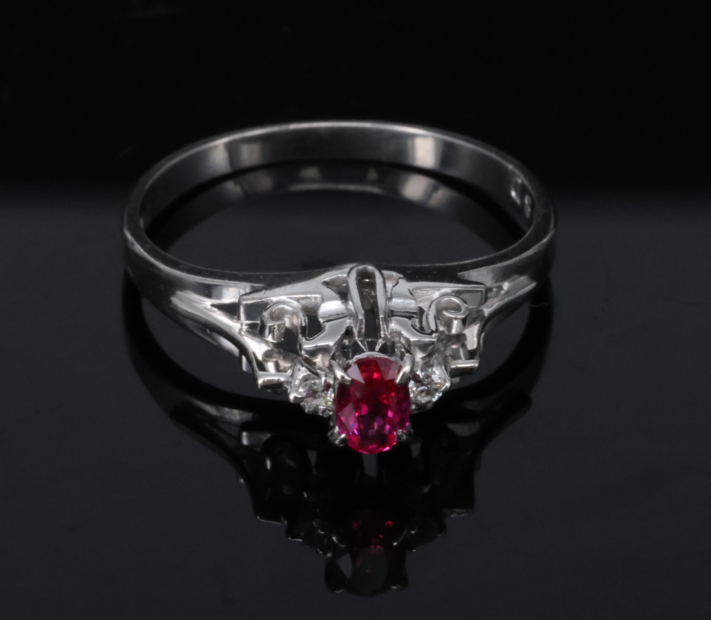 Vintage 0.28ct Vivid Red Natural Ruby & 0.04ct Diamond Platinum Ring Size 6
