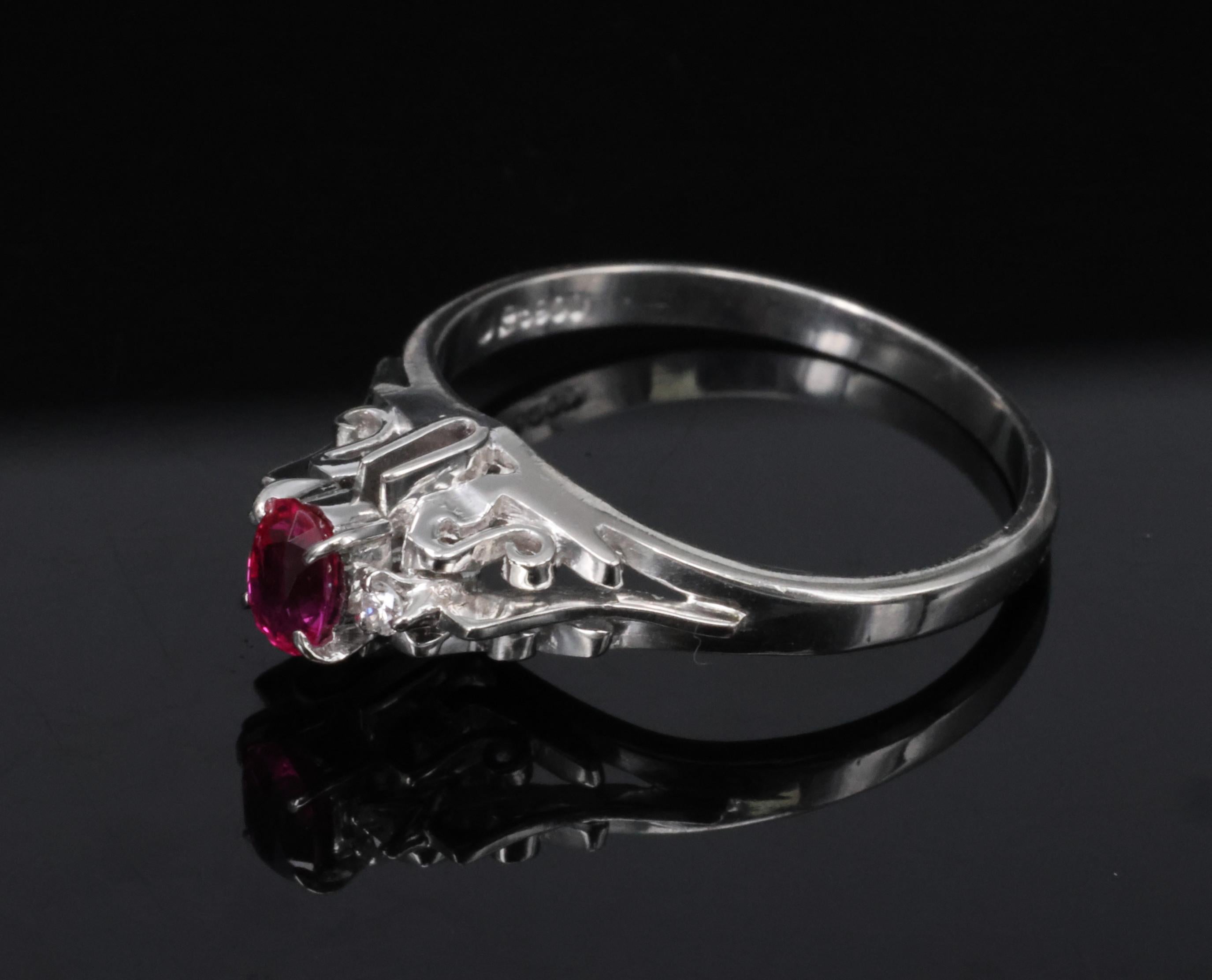 Vintage 0.28ct Vivid Red Natural Ruby & 0.04ct Diamond Platinum Ring Size 6