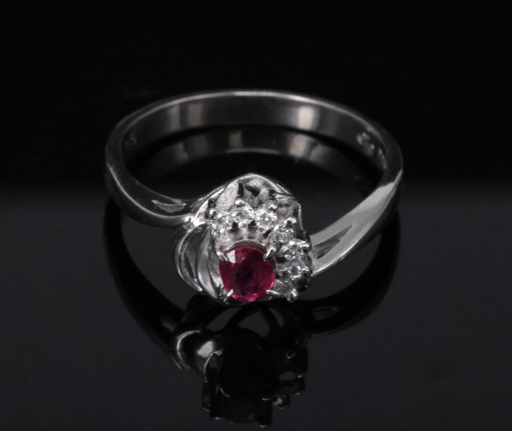 Vintage 0.21ct Natural Ruby & 0.05ct Diamond Handmade Platinum Ring Size 4.5