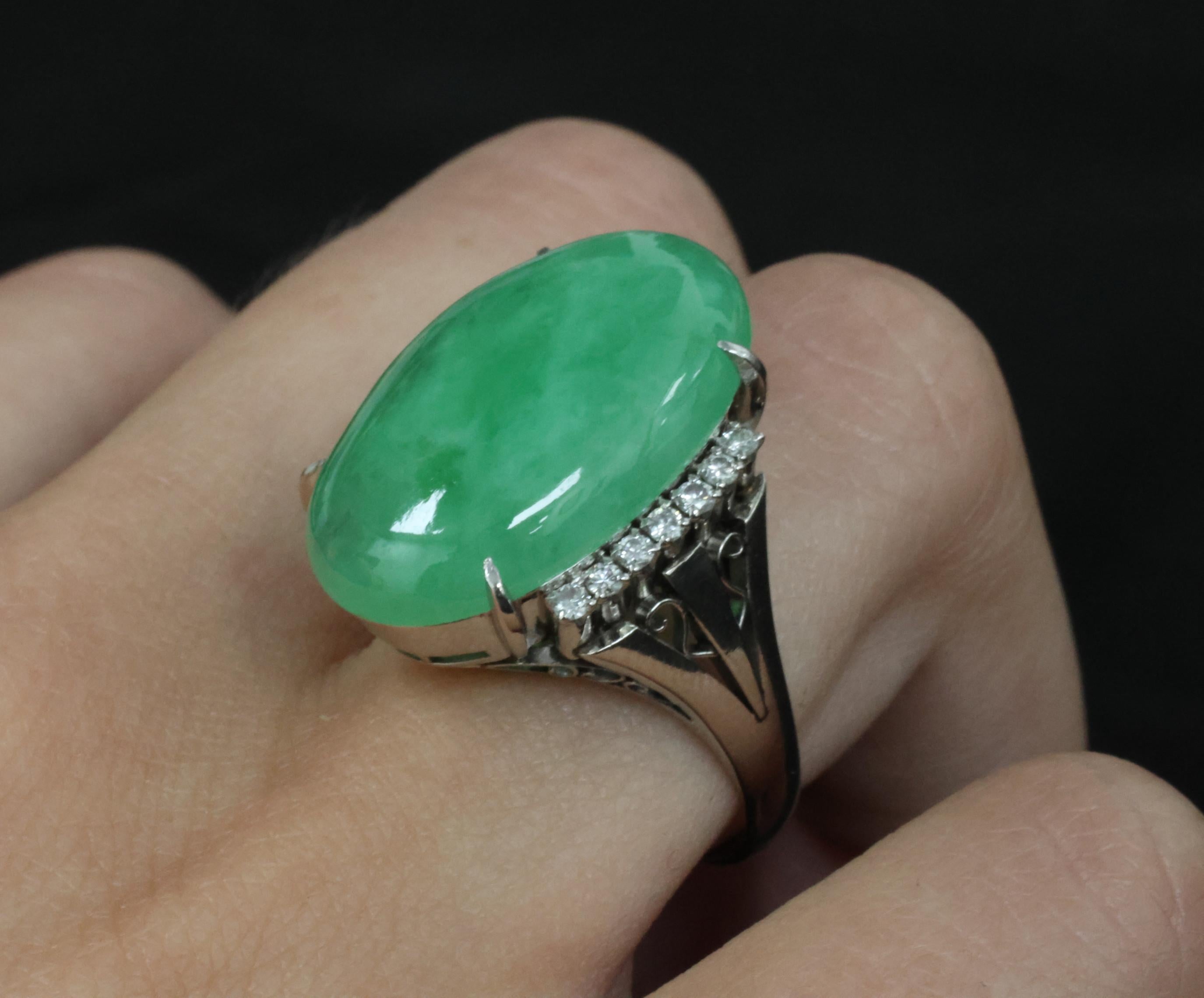 18.26ct Natural Apple Green Jadeite Jade & 0.24ct Diamond Platinum Ring Size 7.5