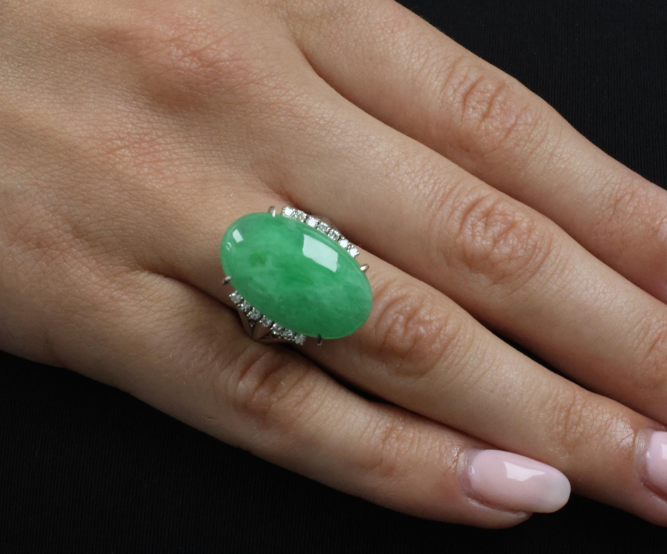 18.26ct Natural Apple Green Jadeite Jade & 0.24ct Diamond Platinum Ring Size 7.5