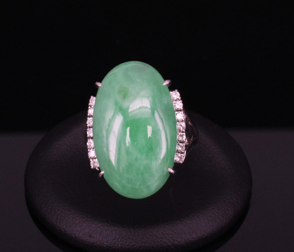18.26ct Natural Apple Green Jadeite Jade & 0.24ct Diamond Platinum Ring Size 7.5