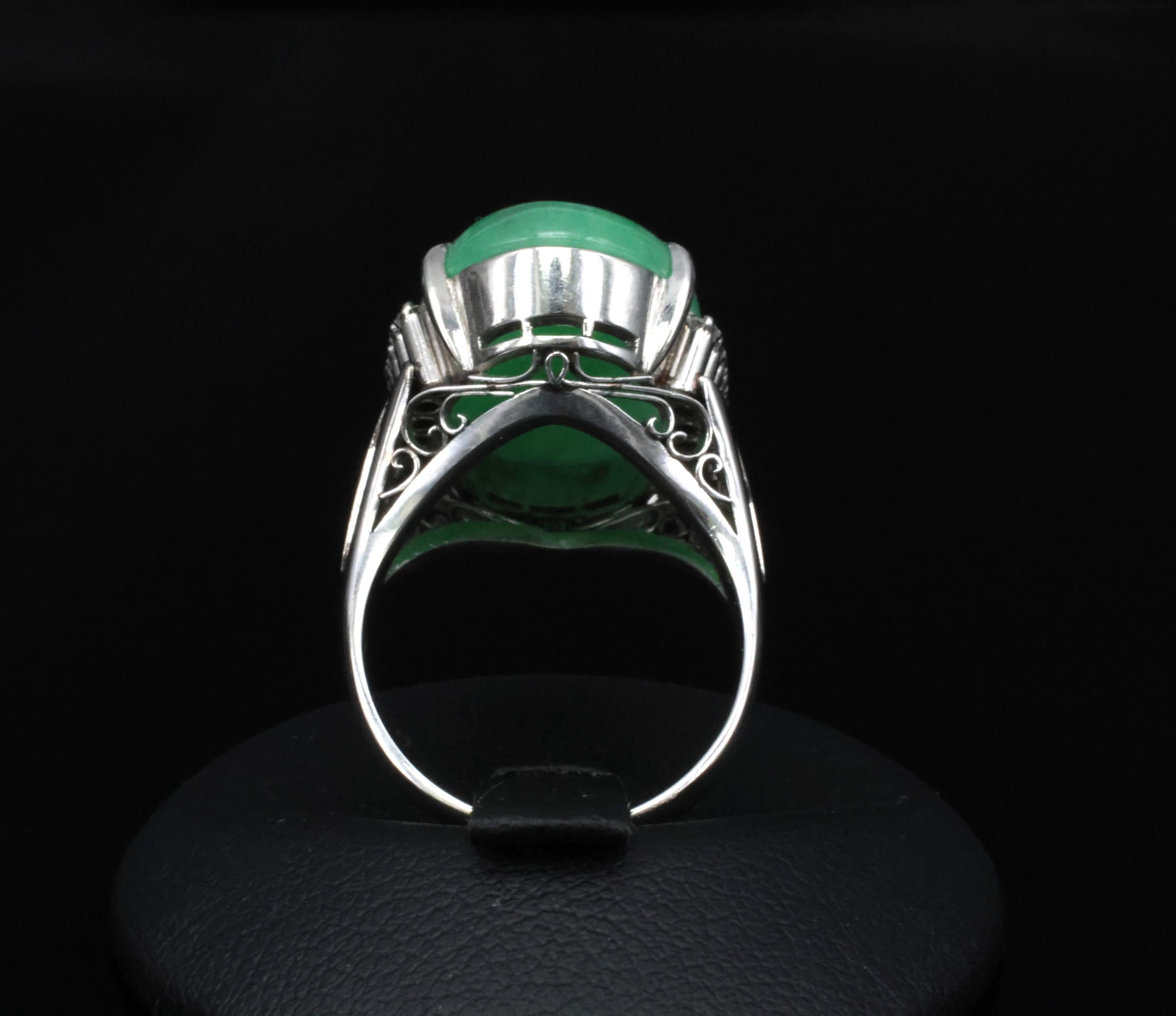 18.26ct Natural Apple Green Jadeite Jade & 0.24ct Diamond Platinum Ring Size 7.5