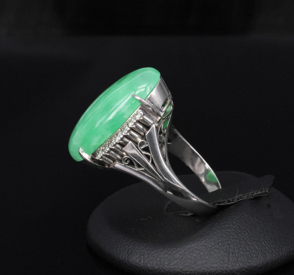 18.26ct Natural Apple Green Jadeite Jade & 0.24ct Diamond Platinum Ring Size 7.5