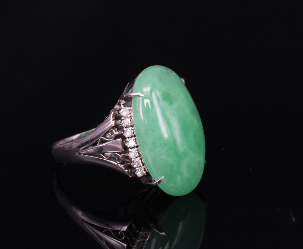 18.26ct Natural Apple Green Jadeite Jade & 0.24ct Diamond Platinum Ring Size 7.5
