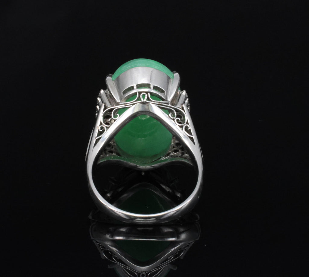18.26ct Natural Apple Green Jadeite Jade & 0.24ct Diamond Platinum Ring Size 7.5