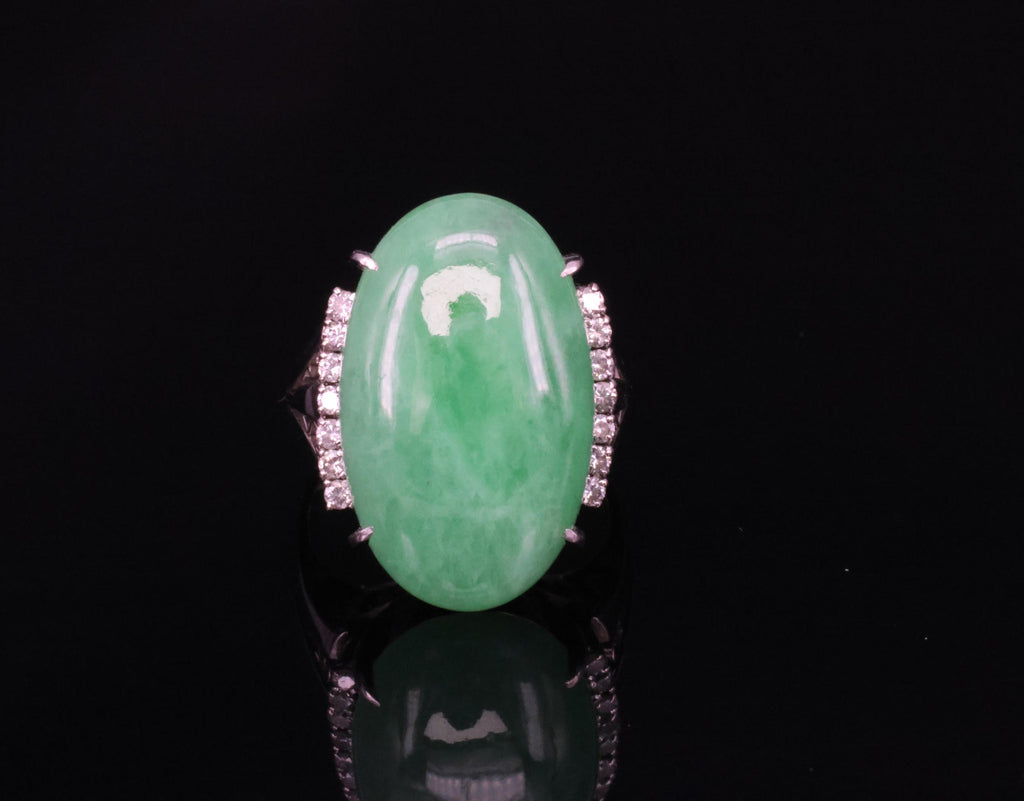 18.26ct Natural Apple Green Jadeite Jade & 0.24ct Diamond Platinum Ring Size 7.5