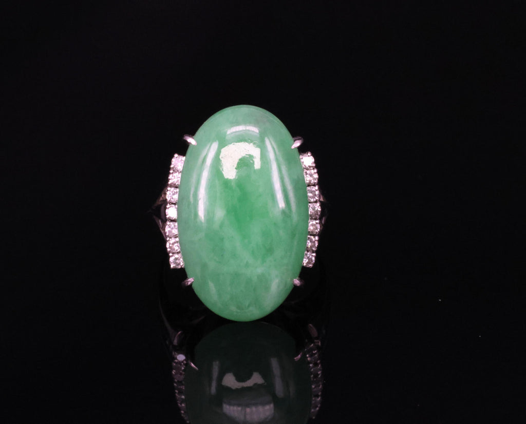 18.26ct Natural Apple Green Jadeite Jade & 0.24ct Diamond Platinum Ring Size 7.5