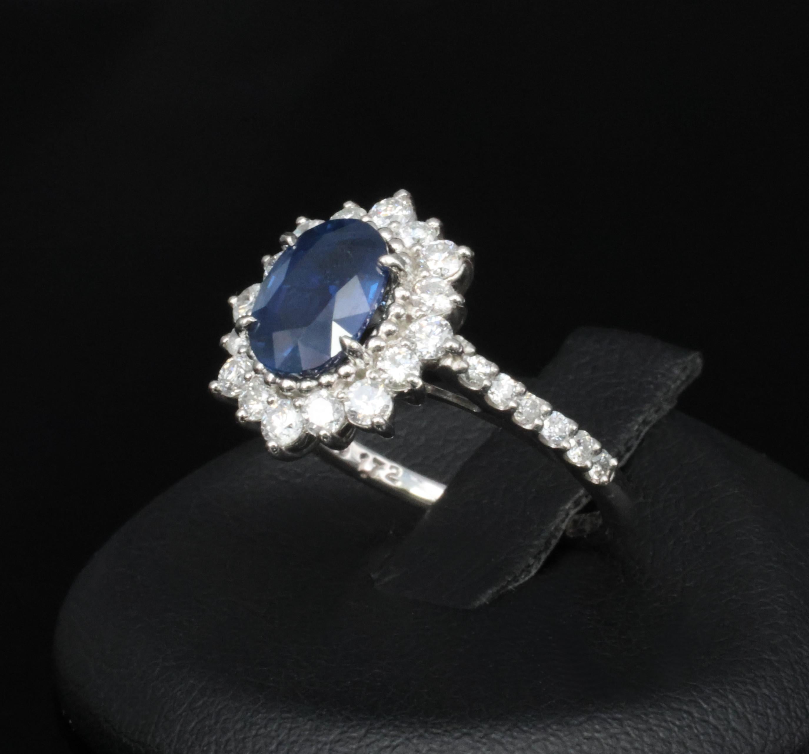 Fine 1.72ct GIA Blue Sapphire & 0.78ct Diamond Platinum Ring Size 5.75