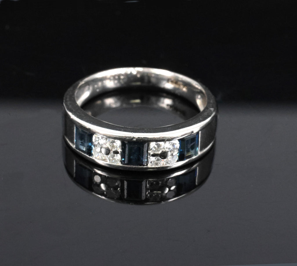 Vintage 0.68ct Natural Blue Sapphire 0.18ct Diamond Platinum 4.9mm Band Size 5.5