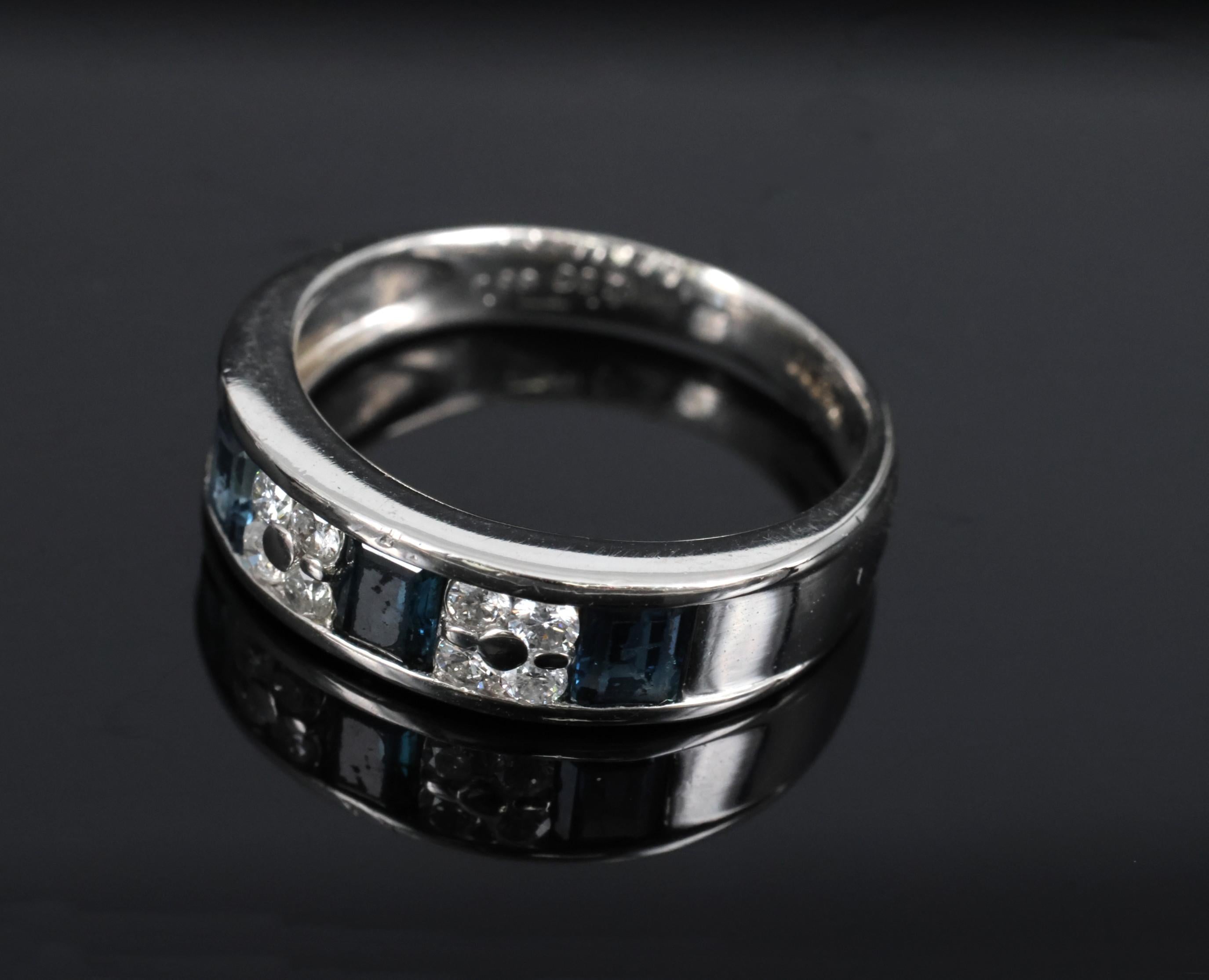Vintage 0.68ct Natural Blue Sapphire 0.18ct Diamond Platinum 4.9mm Band Size 5.5