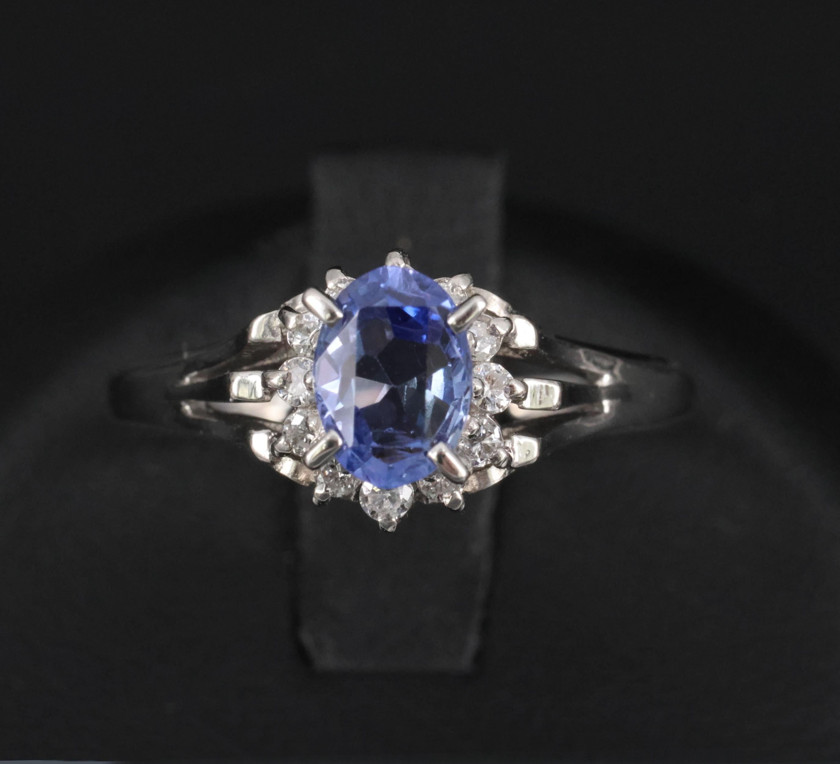 0.97ct Natural Violet Blue Sapphire & 0.17ct Diamond Platinum Ring Size 8.25