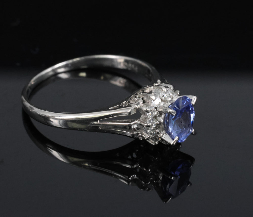 0.97ct Natural Violet Blue Sapphire & 0.17ct Diamond Platinum Ring Size 8.25