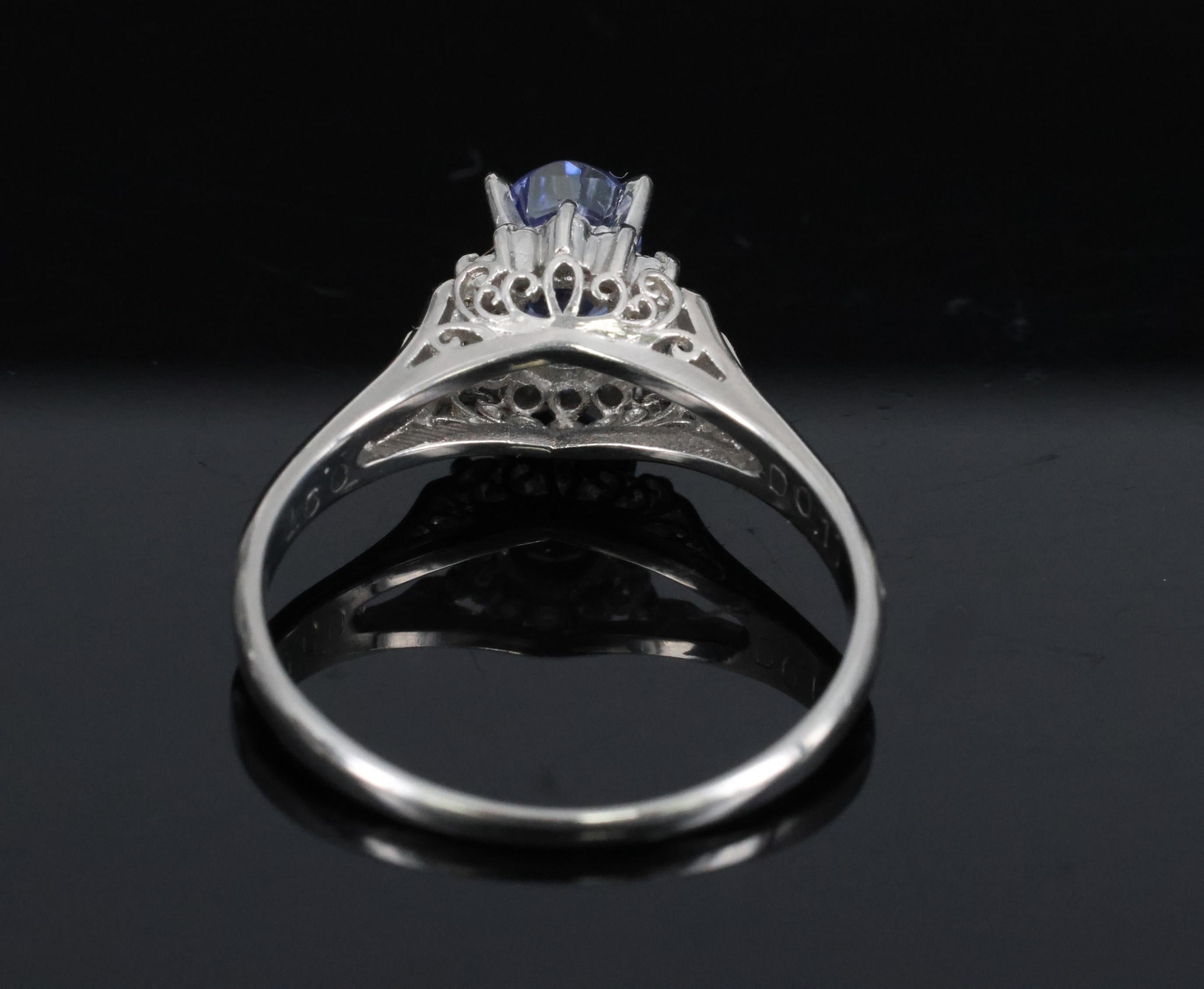 0.97ct Natural Violet Blue Sapphire & 0.17ct Diamond Platinum Ring Size 8.25