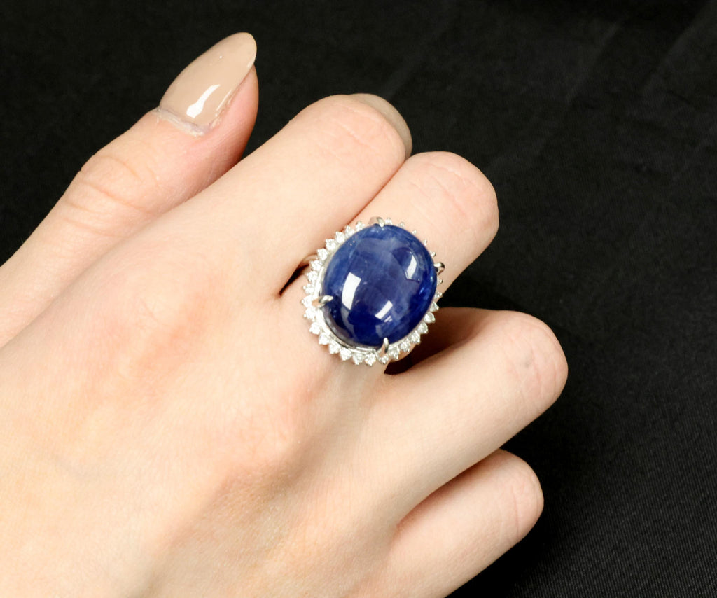 Vintage 38.71ct Natural Blue Sapphire & 0.74ct Diamond Platinum Ring, Size 9.75