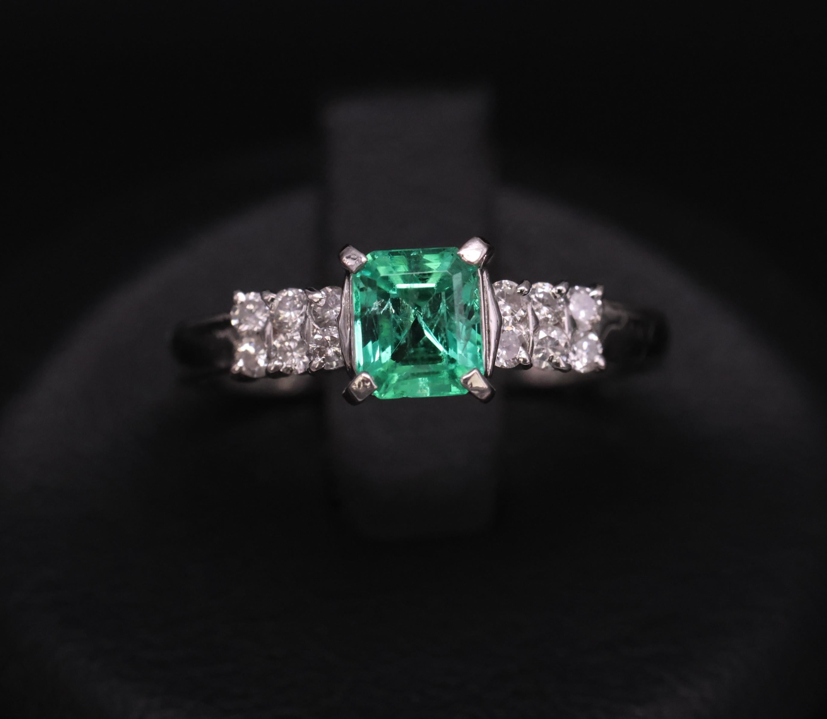 Fine Vintage 0.60ct Colombian Emerald & 0.20ct Diamond Platinum Ring Size 7