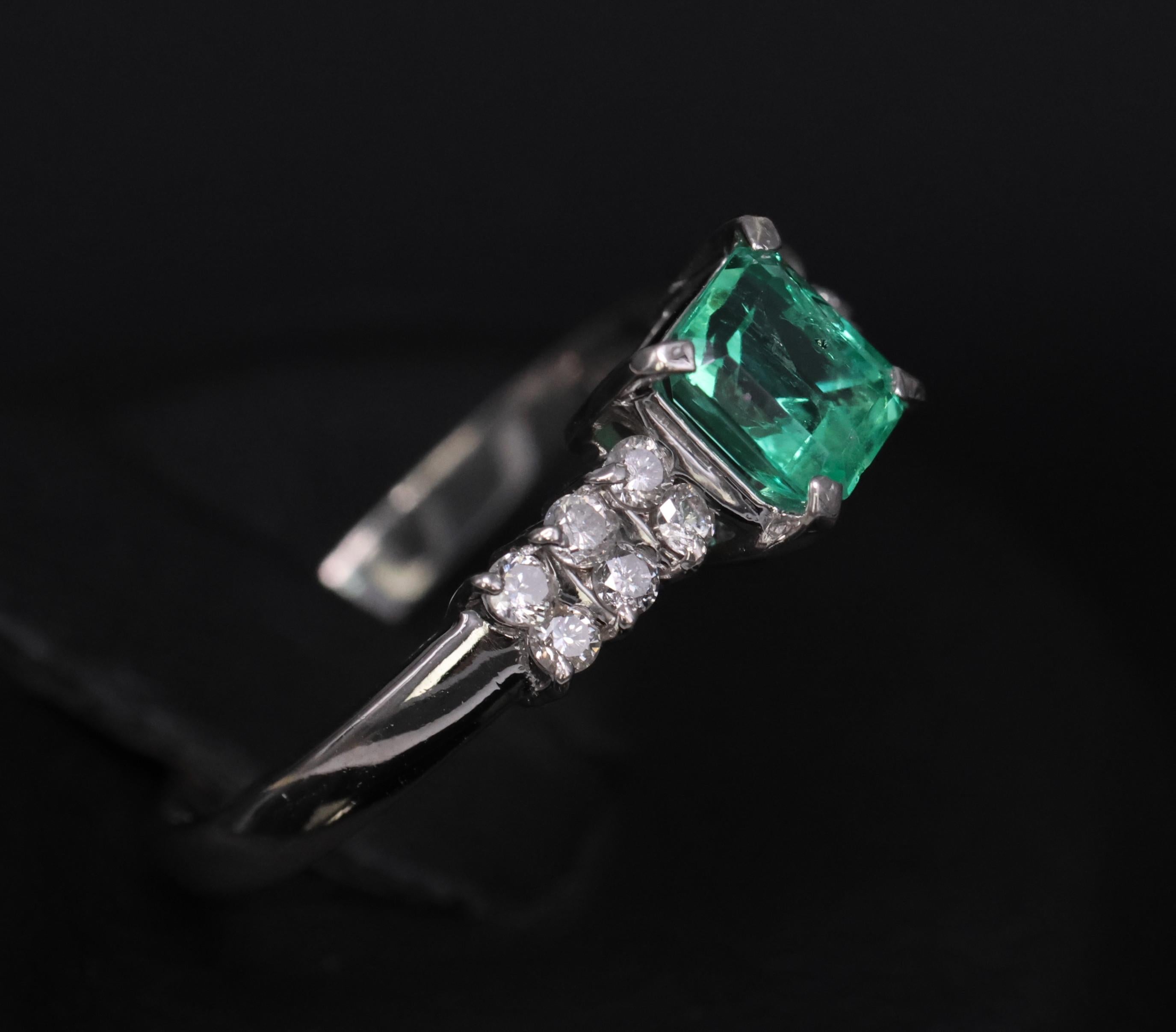 Fine Vintage 0.60ct Colombian Emerald & 0.20ct Diamond Platinum Ring Size 7