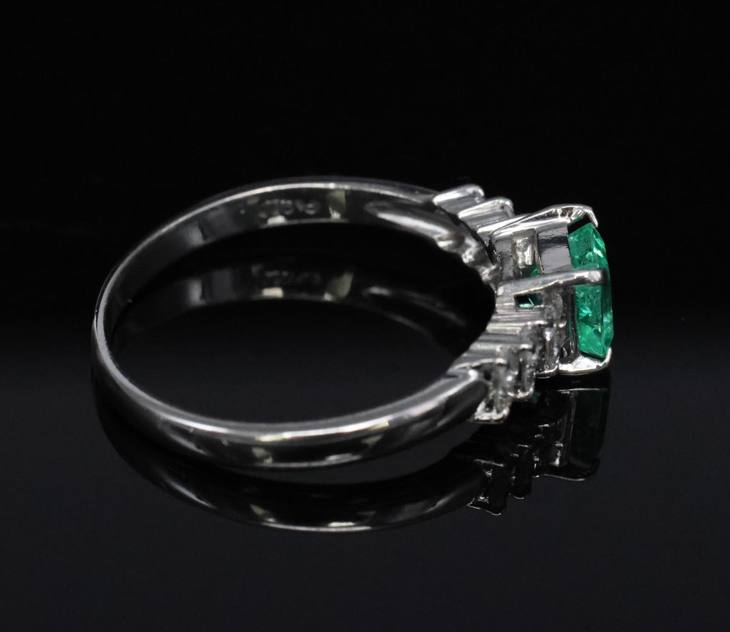Fine Vintage 0.60ct Colombian Emerald & 0.20ct Diamond Platinum Ring Size 7