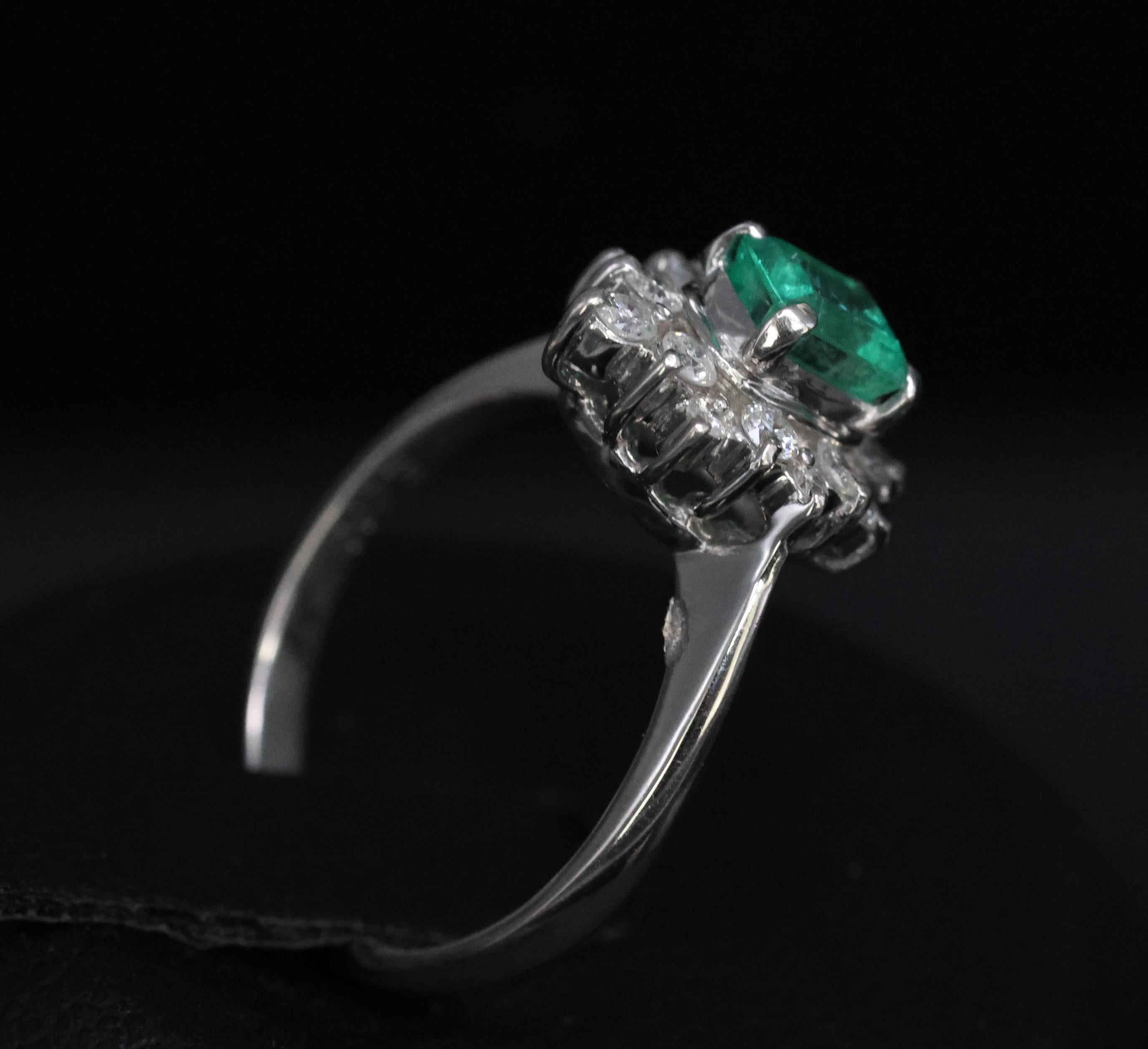 Fine Vintage 0.60ct Colombian Emerald 0.26ct Diamond Platinum Ring Size 4.75