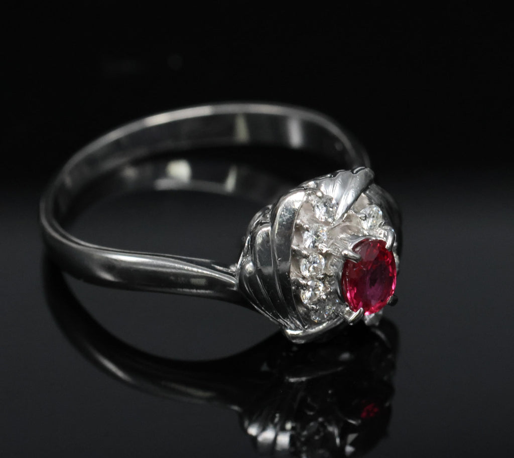 Vintage 0.31ct Intense Red Ruby & 0.14ct Diamond Platinum Ring Size 7.25, 5.19g
