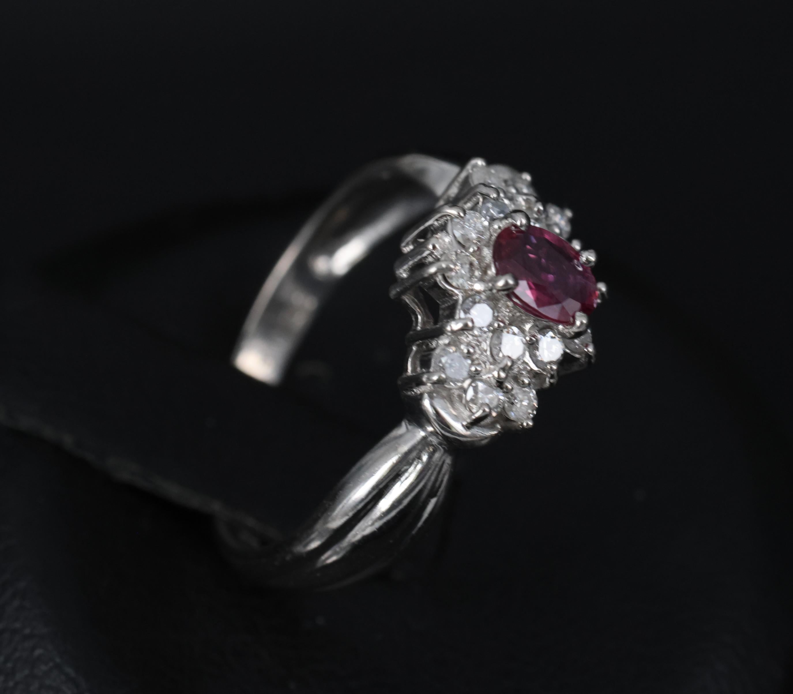 Vintage 0.35ct Natural Untreated Ruby & 0.23ct Diamond Platinum Ring Size 4.75