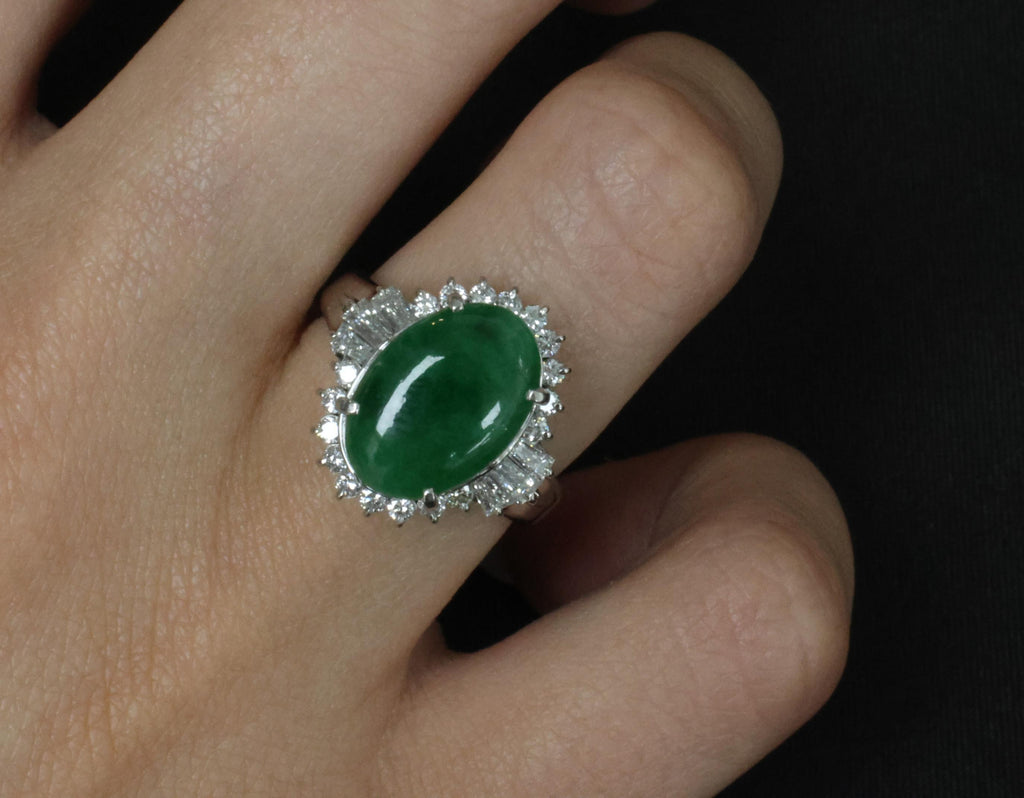 Fine 3.85ct Natural Green Jadeite Jade & 0.78ct Diamond Platinum Ring, Size 6.5