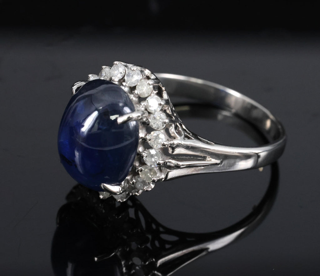 5.42ct Natural Royal Blue Sapphire & 0.50ct Diamond Halo Platinum Ring, Size 6.5