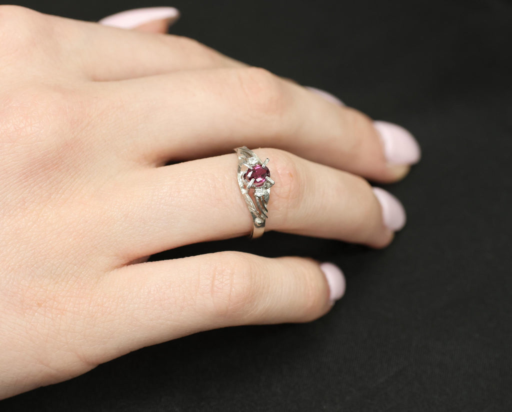 Vintage 0.30ct Ruby & 0.04ct Diamond Platinum Handmade Ring, Size 6.75, 3.4g