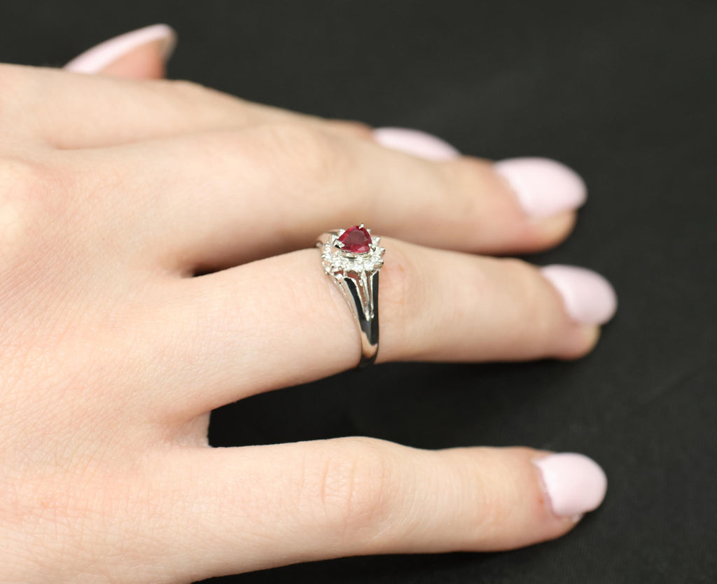 Vintage 0.34ct Intense Red Natural Ruby & 0.12ct Diamond Platinum Ring Size 5.75